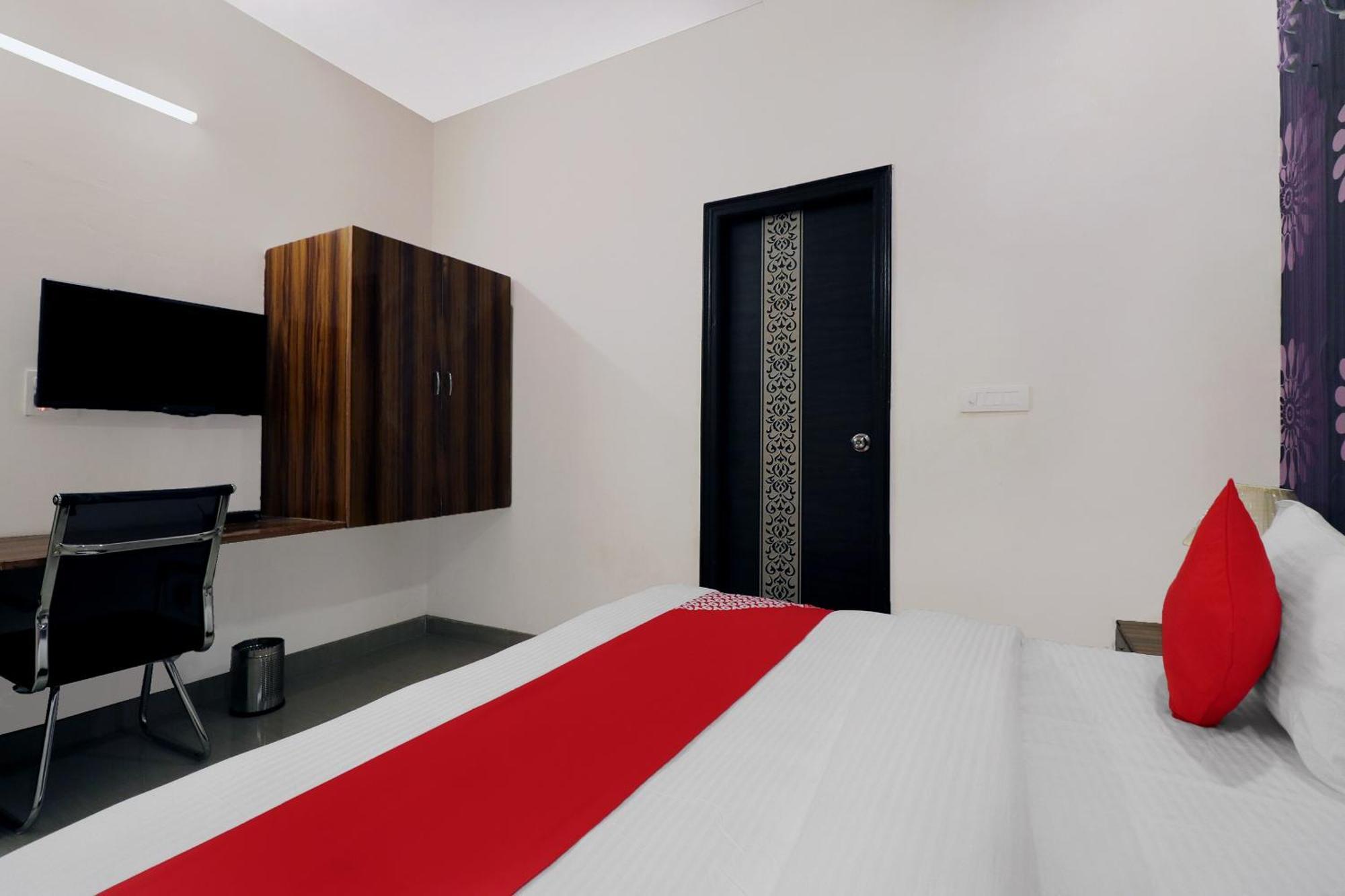 Hotel O Sangeet Фаридабад Екстериор снимка