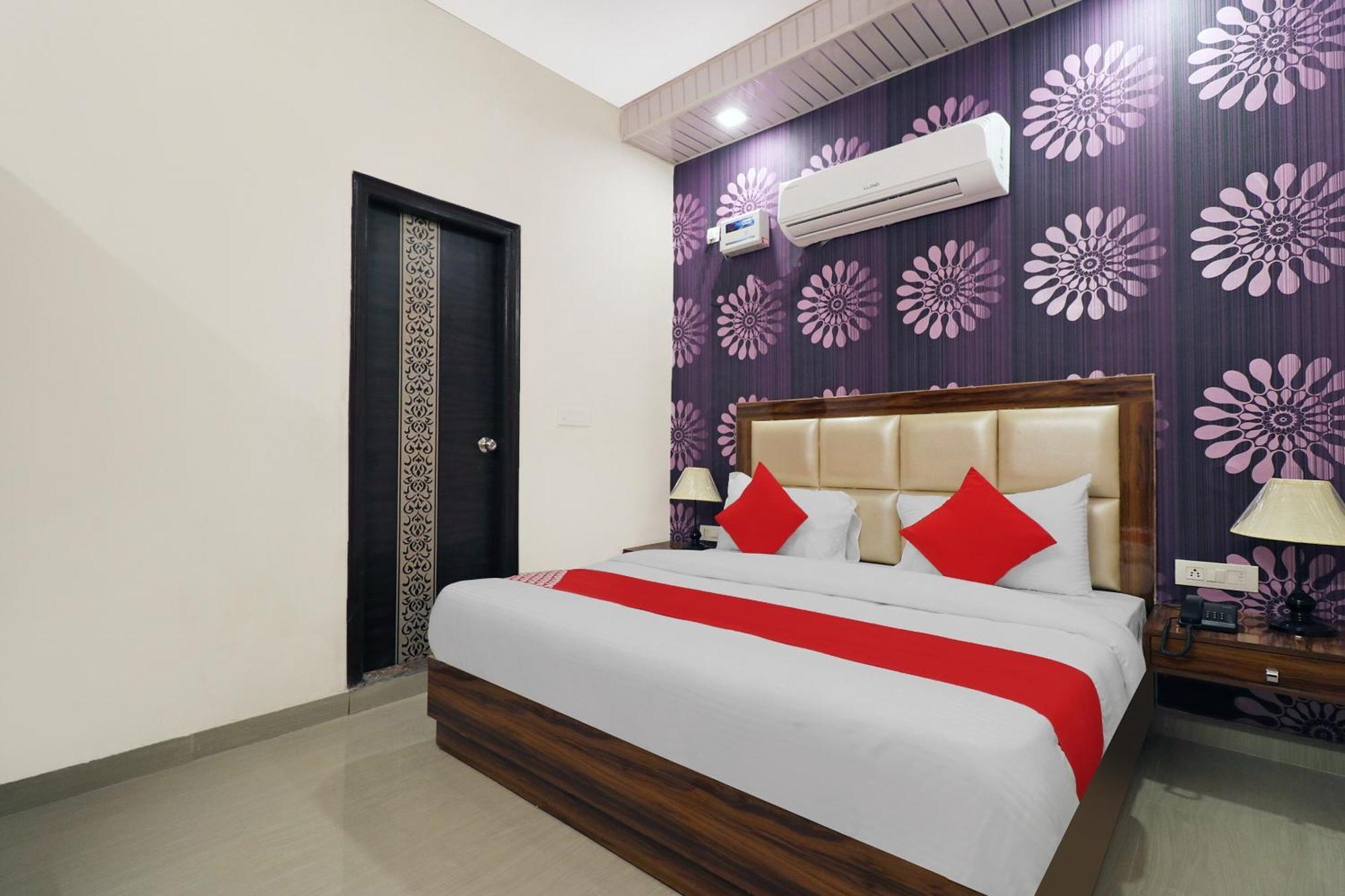 Hotel O Sangeet Фаридабад Екстериор снимка
