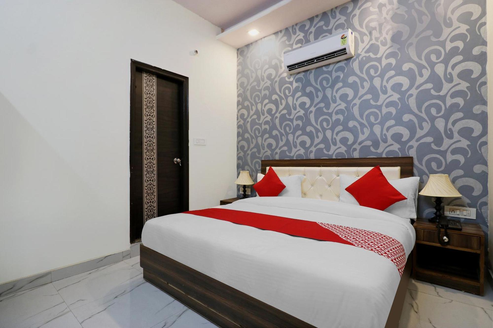 Hotel O Sangeet Фаридабад Екстериор снимка